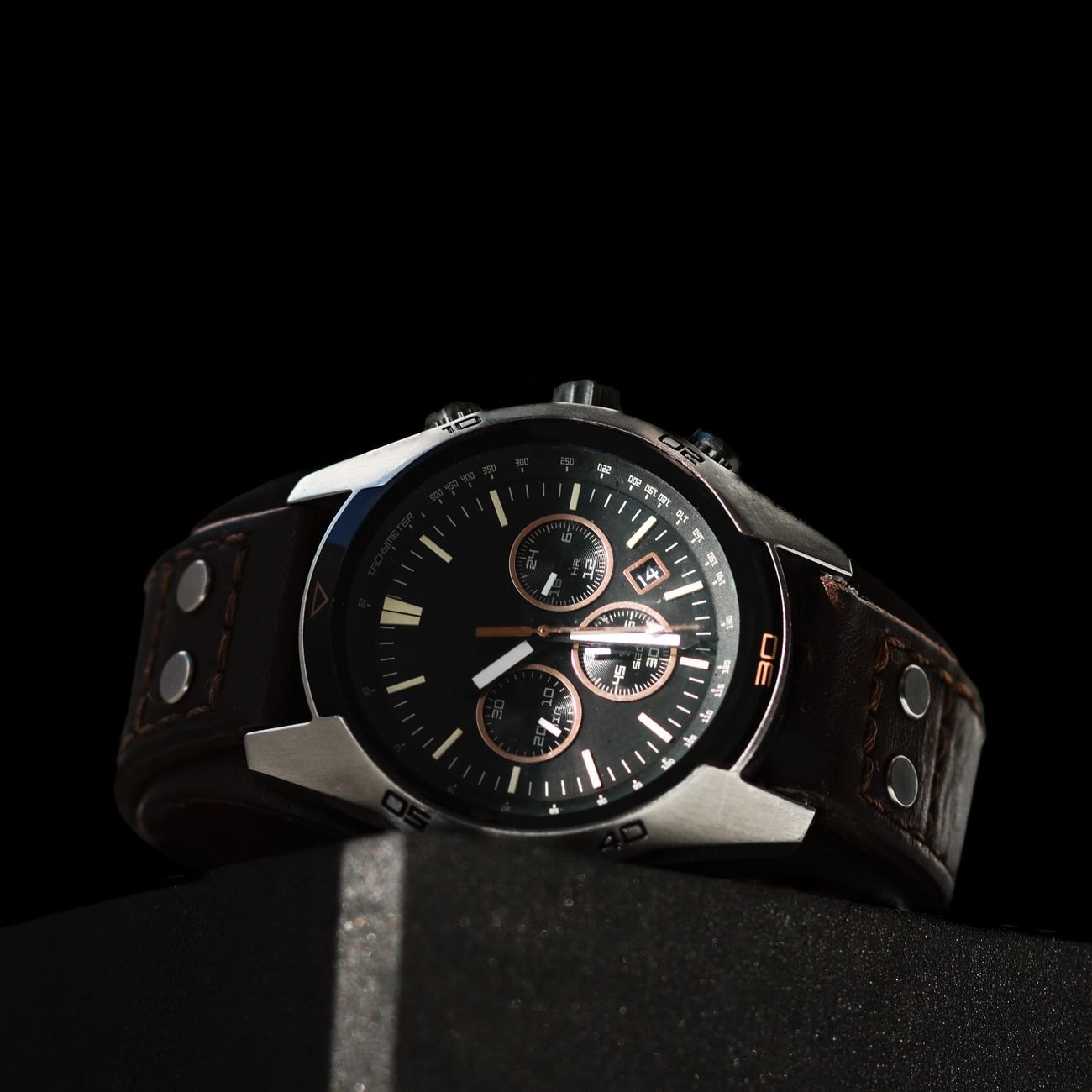 Tourbillon Noir